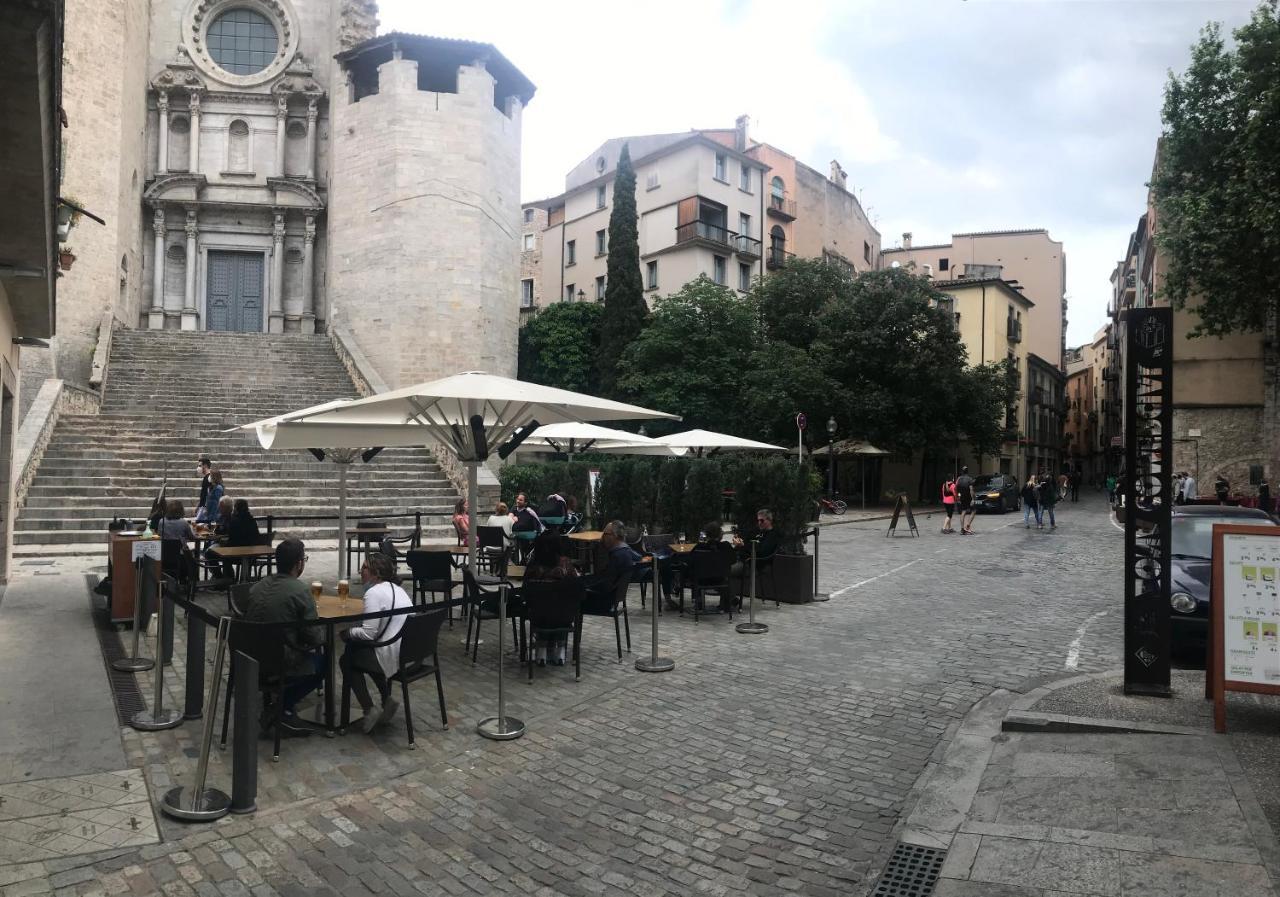 Apartamento Con Encanto Y Terraza En Barri Vell De Girona, El Cul De La Lleona Exterior foto